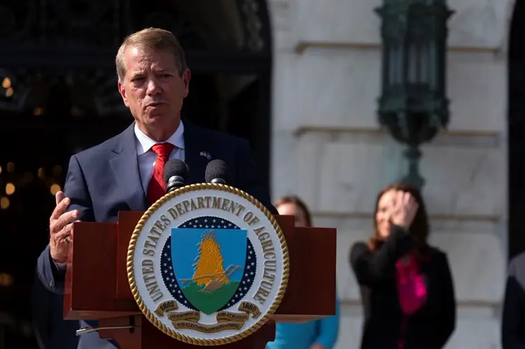 Nebraska announces plan for immigration detention center dubbed the 'Cornhusker Clink'