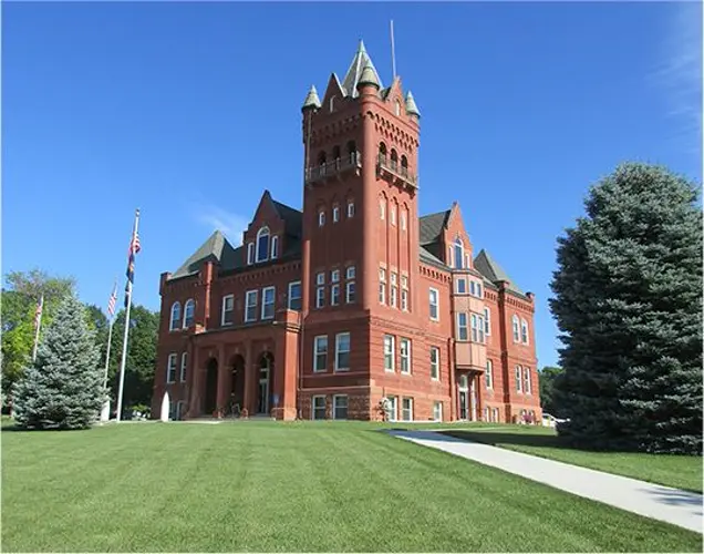 County Commissioner apologizes for misusing county rebates