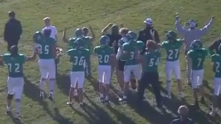 Werner Wings His Way Through Bulldog D for Five TDs