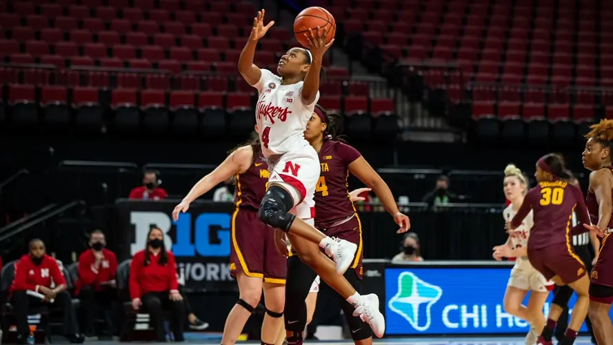 Huskers Rally Late to Win at Minnesota