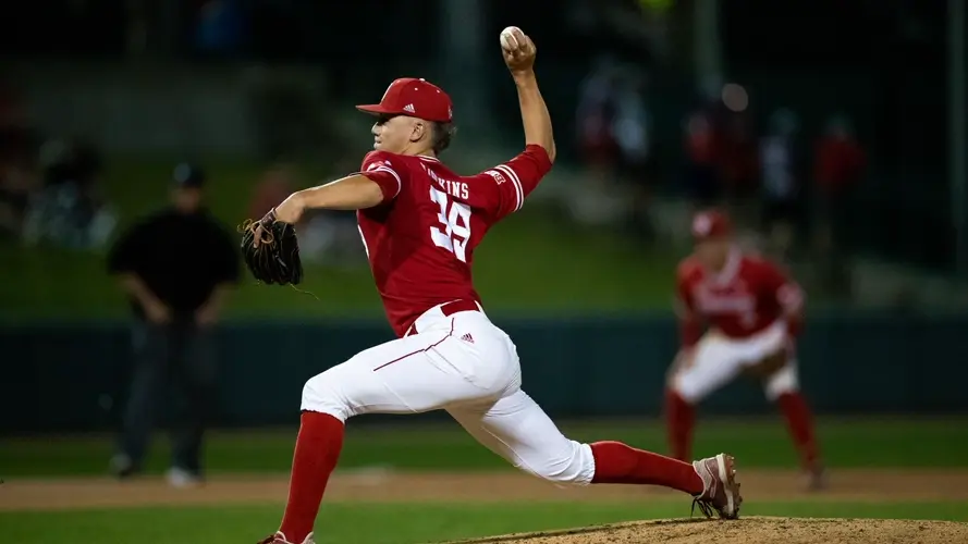 Huskers Fall in Ninth of Sunday's Marathon