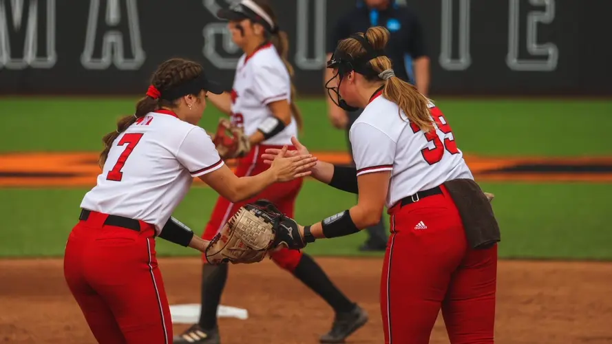 Huskers Shut Out Mean Green in Game One of NCAA Regionals