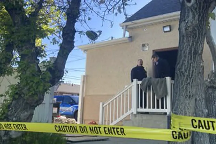 Police suspect arson in fire at Wyoming abortion clinic site