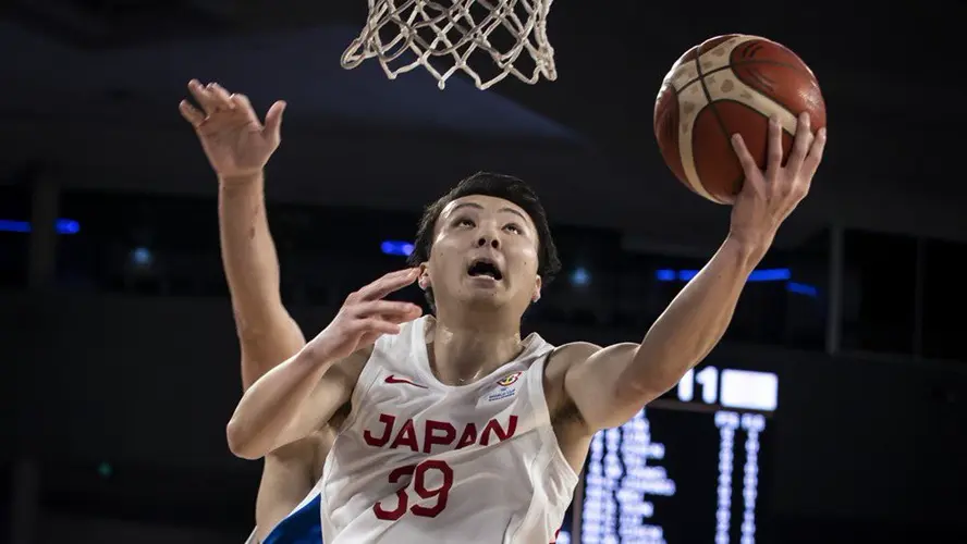 Tominaga Helps Japan to Asia Cup Quarterfinals