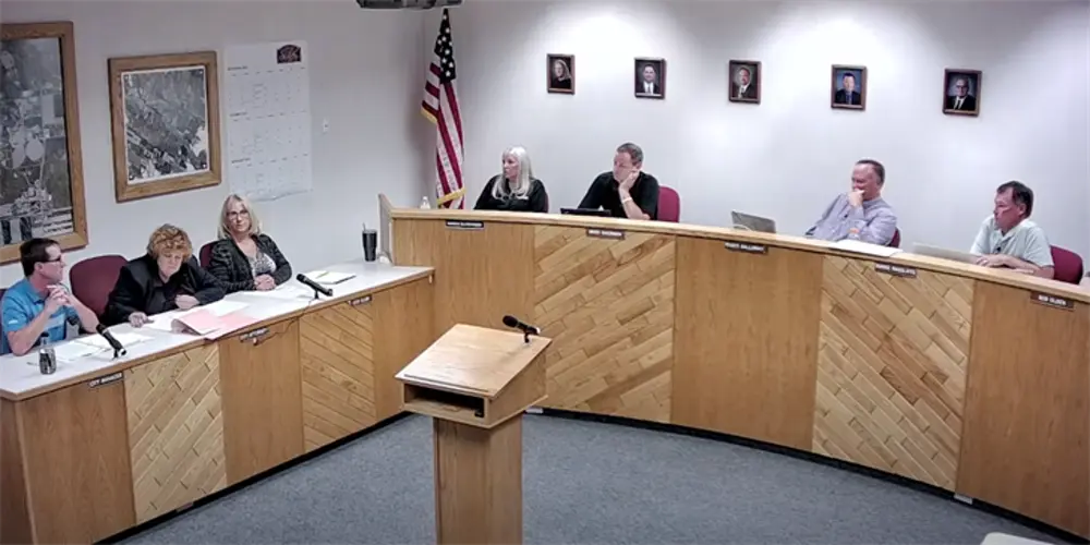 City Manager's final evaluation pushed to later meeting