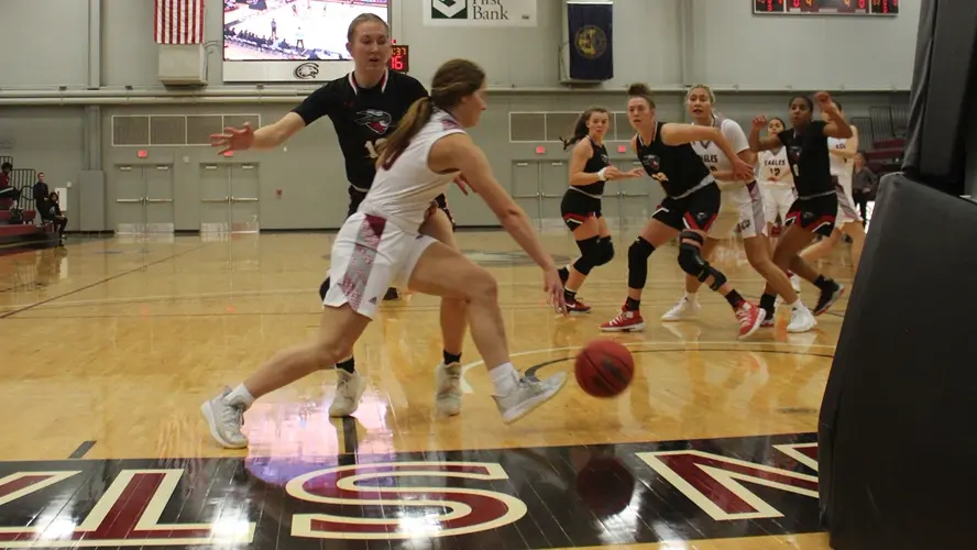 Eagles notes: Powers' 29 points keep Chadron State in game versus Lopers