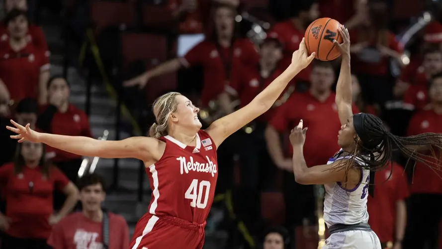 Huskers Power Past Texans