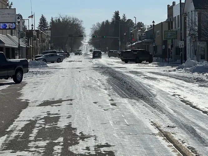 High winds and low temperatures keep Kimball covered in snow, and in need of a break