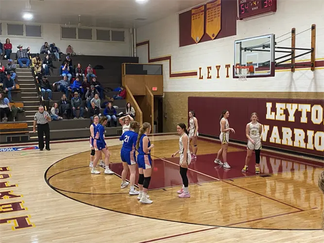 Leyton hoops stay unbeaten with sweep of Arthur County