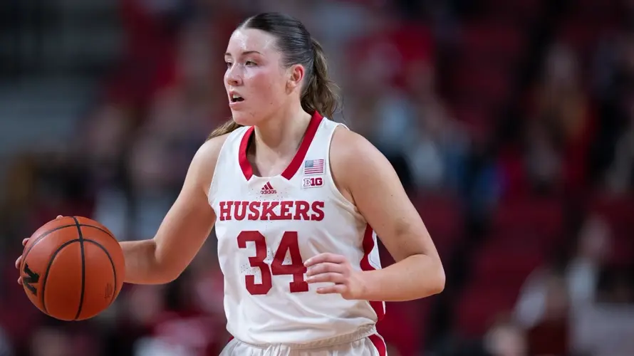 Huskers Survive Spartan Rally