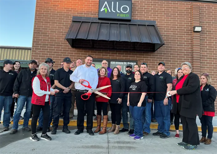 ALLO celebrates Sidney grand opening