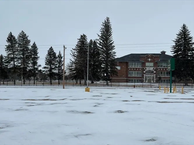 Latest winter storm spares roads and businesses but closes schools