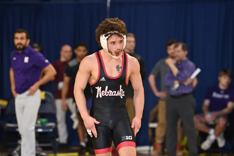 NU Notes: Huskers in Third at B1G After Day One, Five Wrestlers in Finals