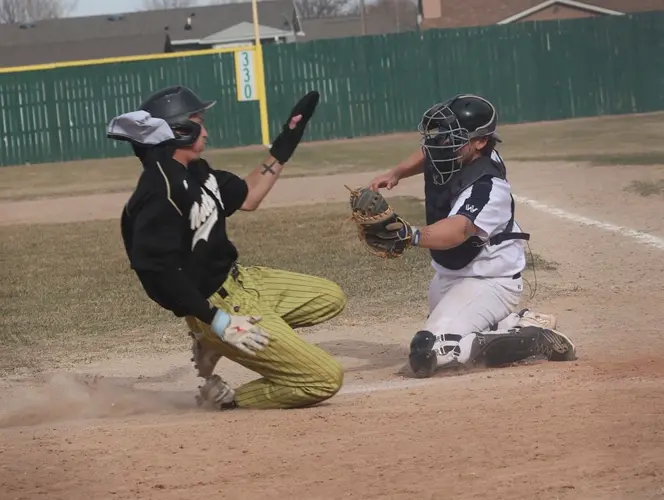 WNCC baseball splits with NJC