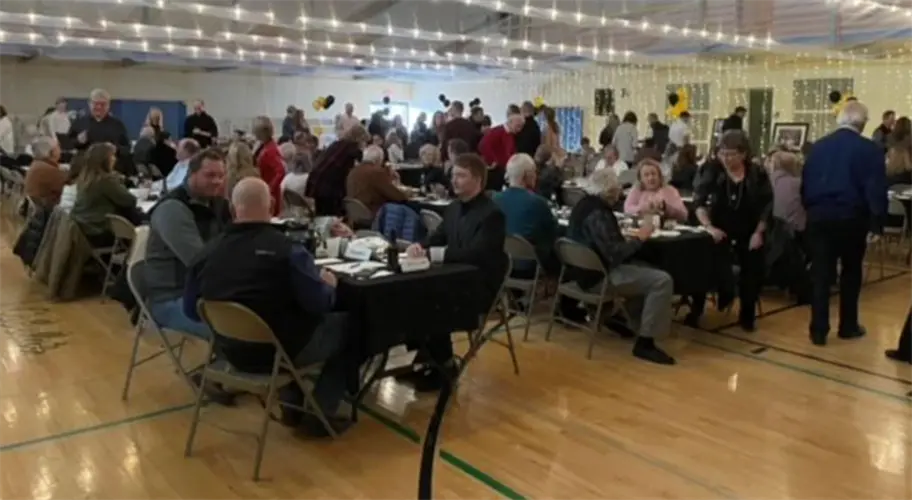 Community Center fundraiser dinner called a success