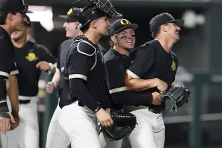 Batter up! Things to know as NCAA baseball tournament enters super regionals