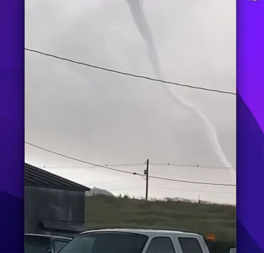 Tornado Warning remains in effect for Southwest Cheyenne County, Southeast Kimball County