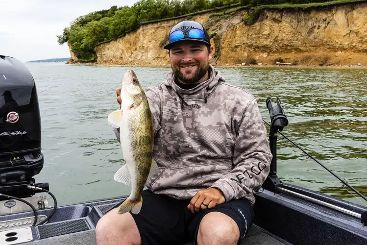 Outdoor notes: Research seeks answers to Missouri River fishery decline after 2011 flood