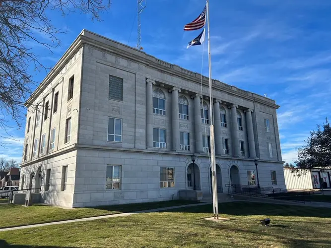 Local woman to be arraigned on perjury charges Wednesday