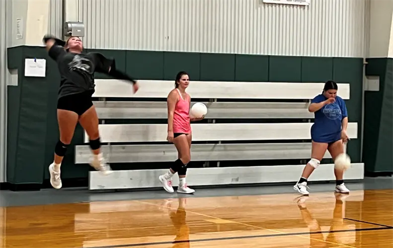 Peetz volleyball team confident in 2023 season