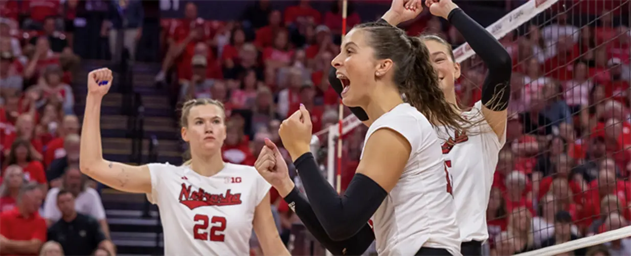 Huskers sharp in sweep of Long Beach State