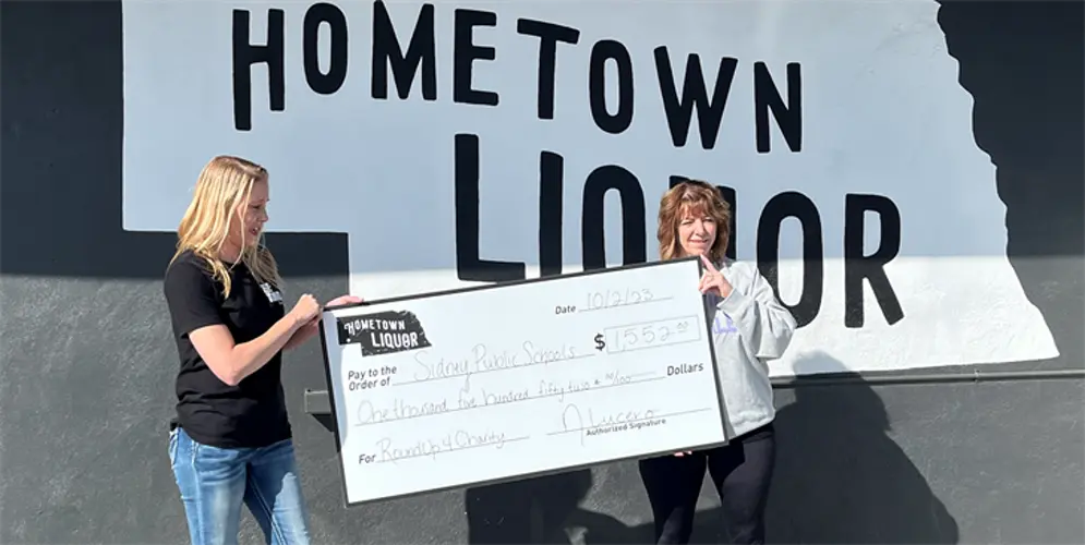 Hometown Liquor, customers, support