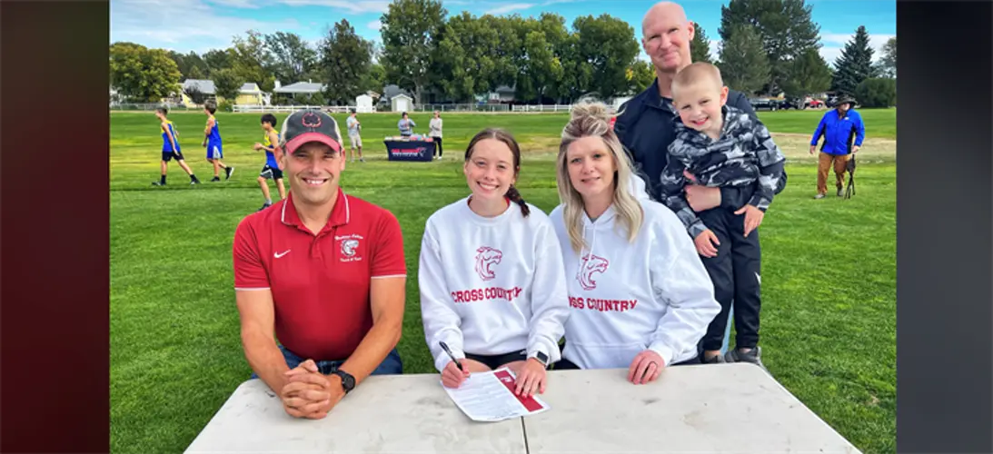 Brandt commits to Hastings College