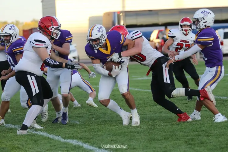 Bridgeport hosts Alma in first round of Class D1 football playoffs