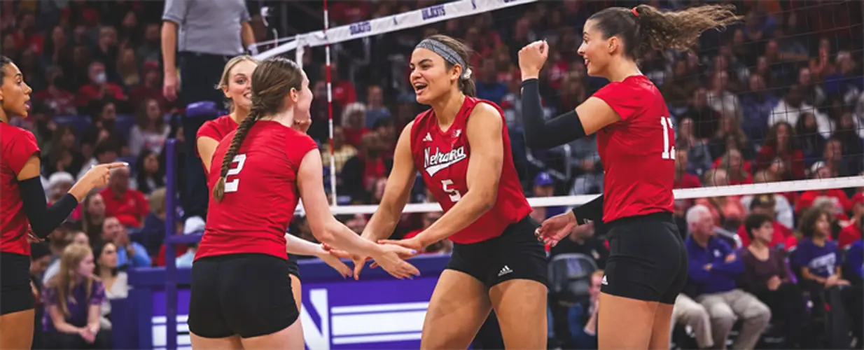 Huskers Sweep Northwestern on the Road