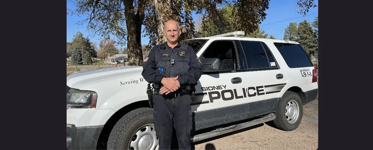 SPD Lieutenant completes 33 years with Sidney