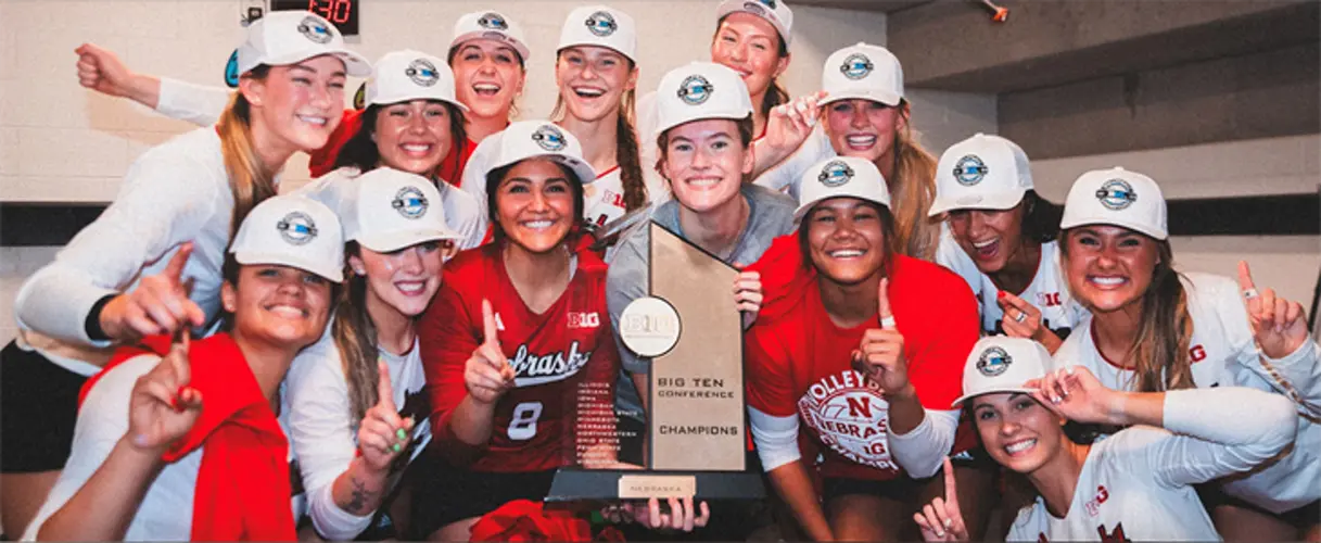 Huskers Claim Big Ten Championship in Sweep at Iowa