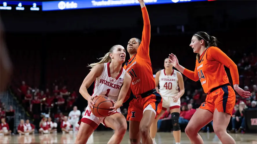 Defense Carries Huskers to Win Over Illini