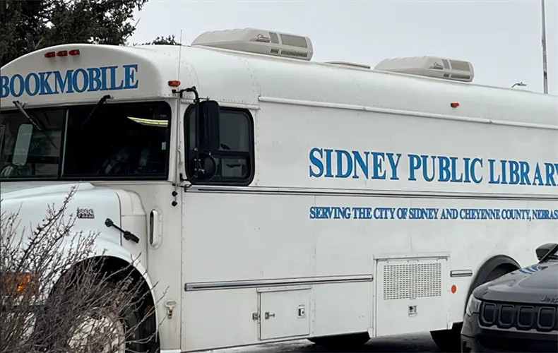 City Council tables decision on book mobile