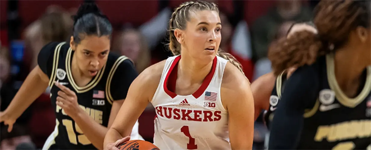 Big Ten women's basketball schedule brings USC, UCLA to conference's easternmost schools