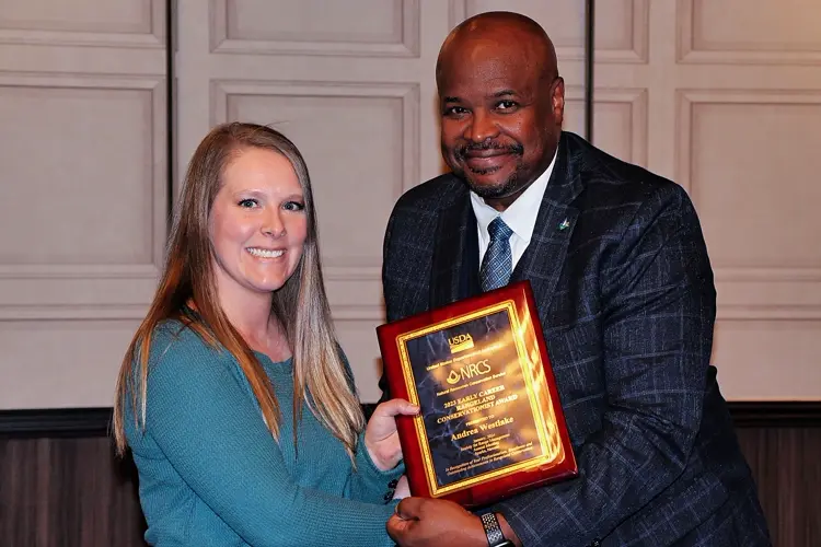 CSC alumna receives Early Career National Award