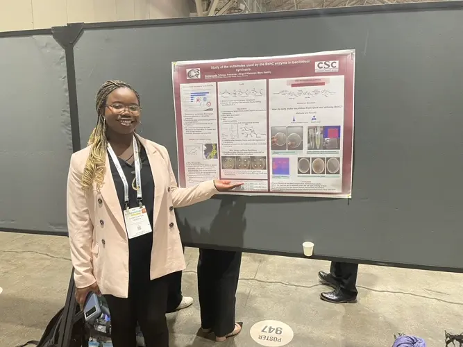 Tchona presents at national conference
