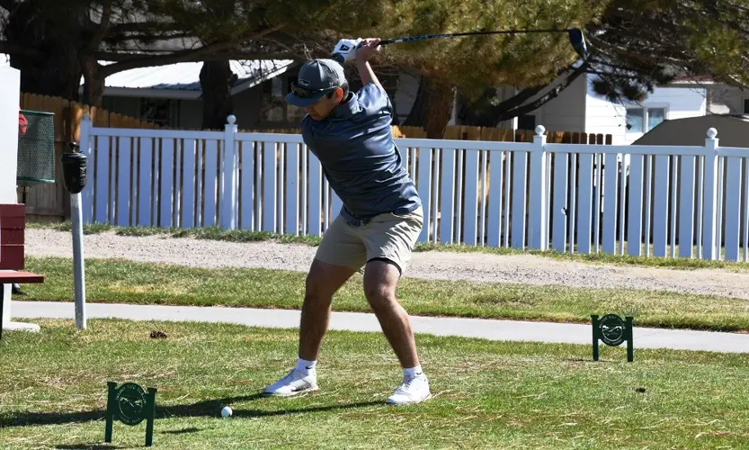 Sidney Takes Third in Home Golf Invite
