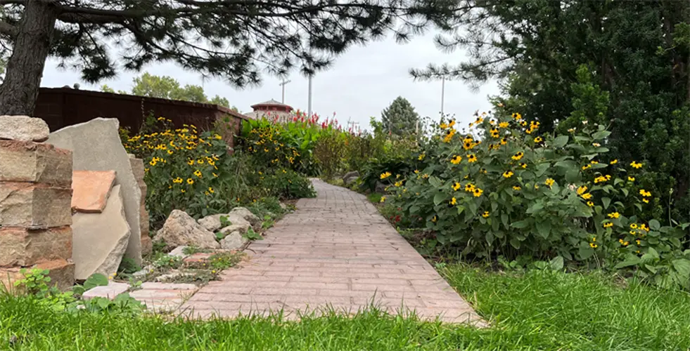 Commissioners OK funds for Living Memorial Gardens