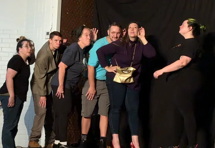 Way Out West Community Theatre: Murder, Mystery and Dinner