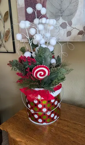 Santa’s Helpers to host silent auction in Kimball