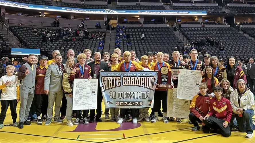 Brush wins first Colorado high school state wrestling title since 2007