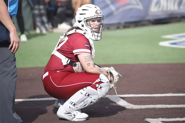 Key long balls lead Chadron State to doubleheader sweep