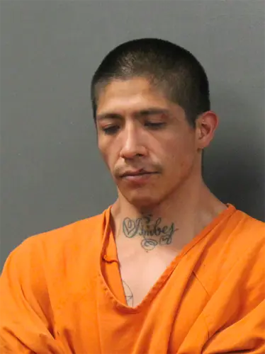 Gering man arrested after multiple pursuits, kidnapping charge in Scottsbluff