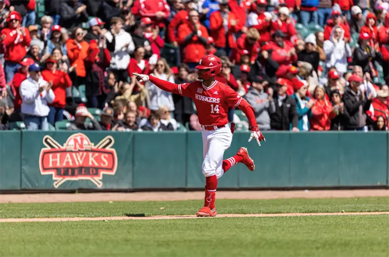 Matthews Called up by Houston Astros