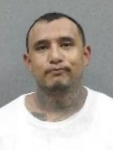 North Platte man arrested after absconding from parole