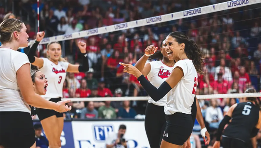 Nebraska sweeps Lipscomb