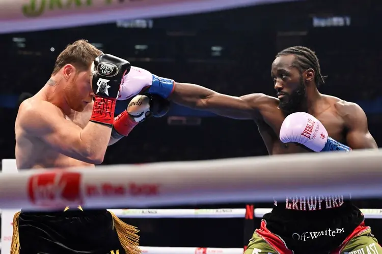 Omaha police ticket boxing champ Crawford for reckless driving, order him out of vehicle at gunpoint