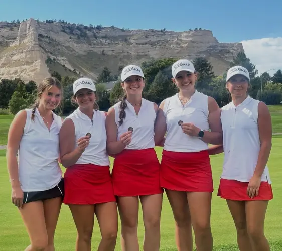 Scottsbluff wins Gering Girls Golf Invite, Peck takes individual title