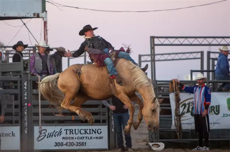 Kiger Wins, Four Others Place at Sheridan Rodeo