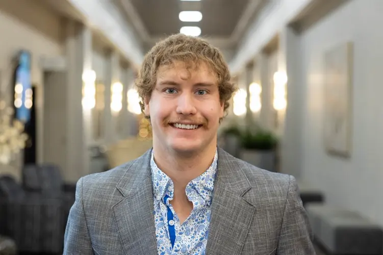 Cody Maricle is named Collegiate Discussion Meet Champion
